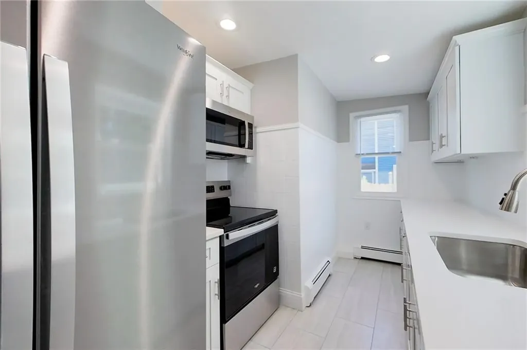 41 Almy Street Providence RI 02909
