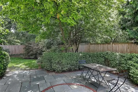 102 Prospect Street Providence RI 02906