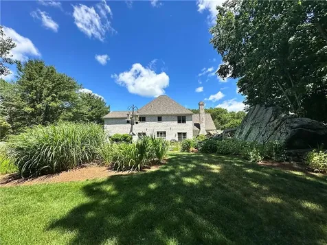 13 West Butterfly Way Lincoln RI 02865