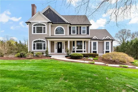 9 Round Farm Road Rehoboth MA 02769
