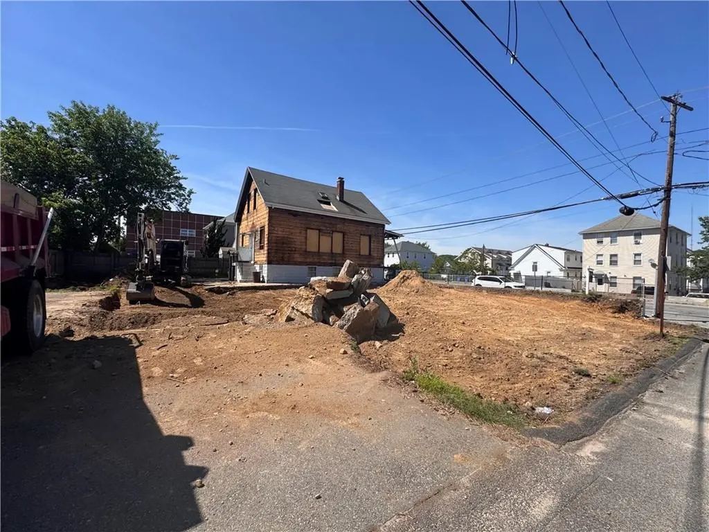 822 Atwood Avenue Cranston RI 02920