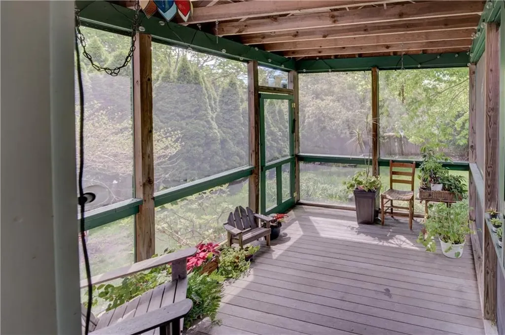 127 Foote Street Barrington RI 02806
