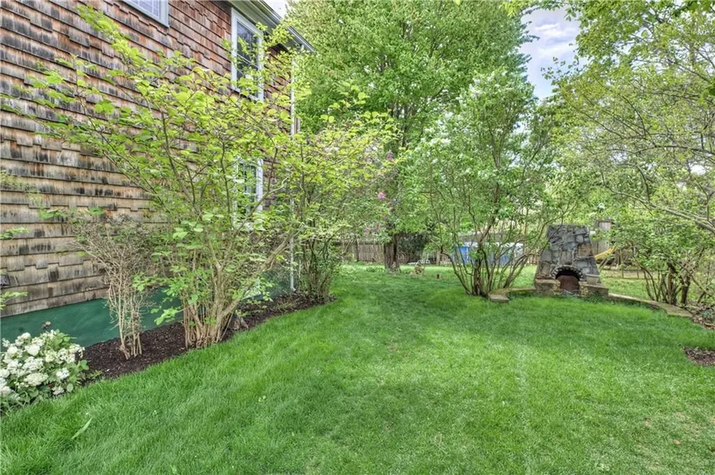 127 Foote Street Barrington RI 02806