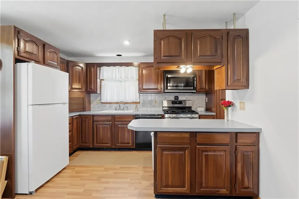 14 Oak Street West Warwick RI 02893