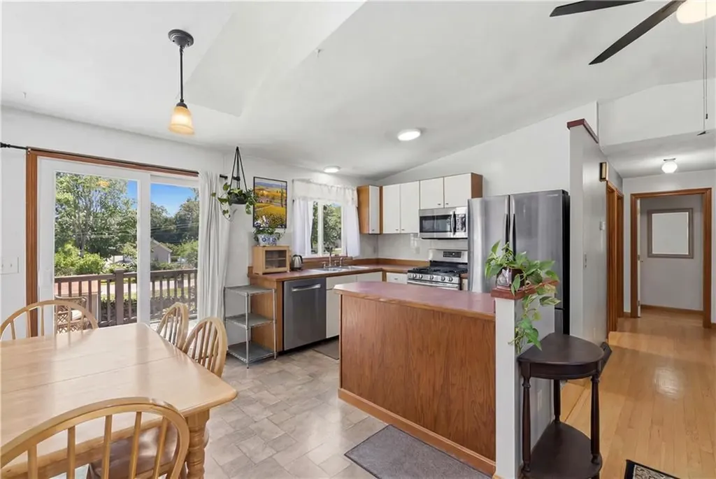 14 Oak Street West Warwick RI 02893