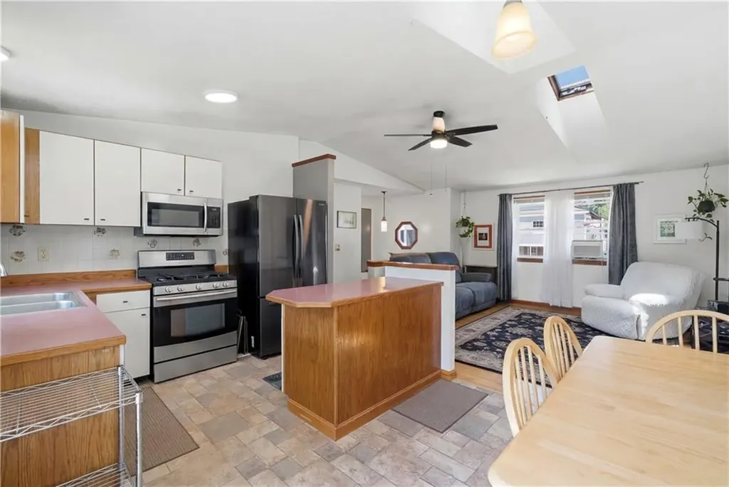 14 Oak Street West Warwick RI 02893