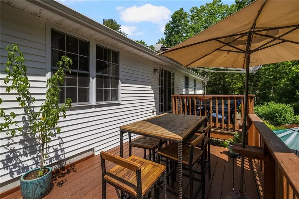 25 Clarkin Pond Road Charlestown RI 02813