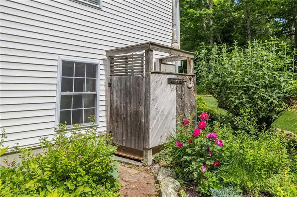 25 Clarkin Pond Road Charlestown RI 02813