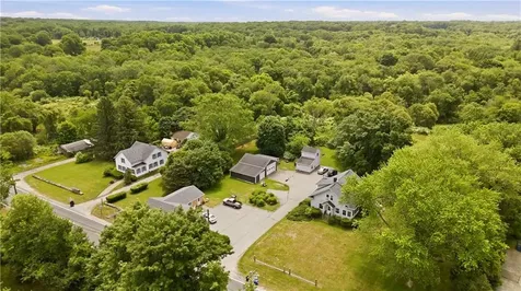 21 East Road Tiverton RI 02878