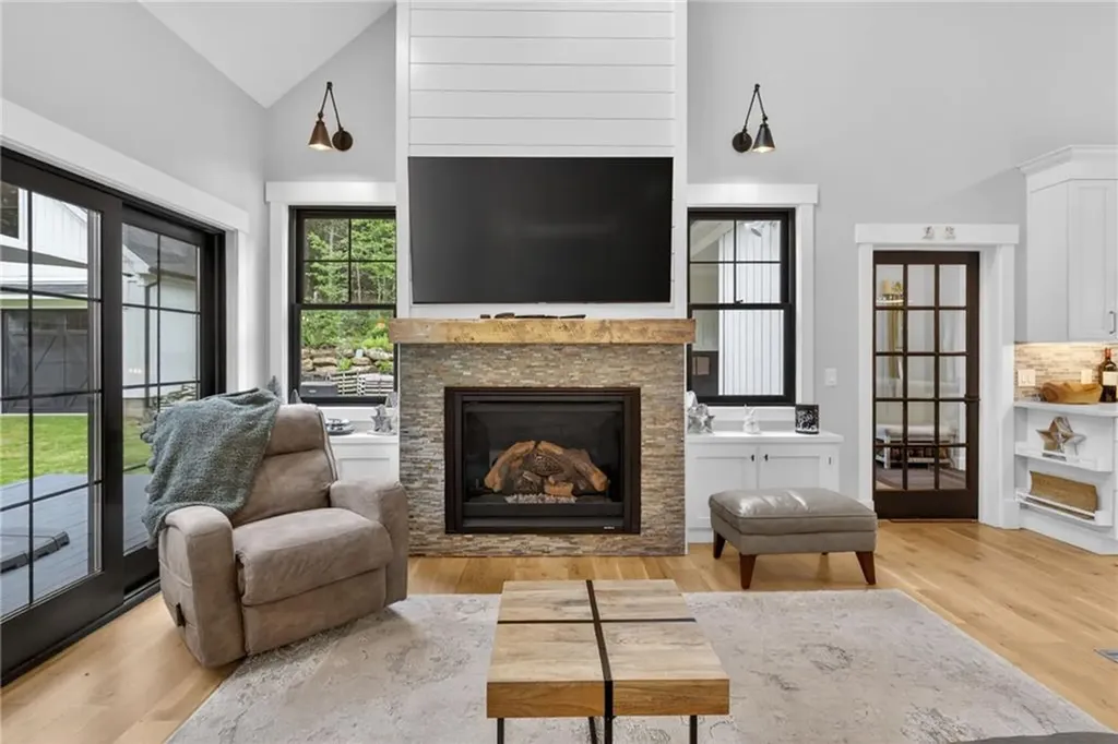1425 Maple Valley Road Coventry RI 02816