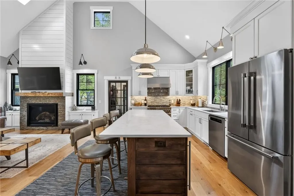 1425 Maple Valley Road Coventry RI 02816