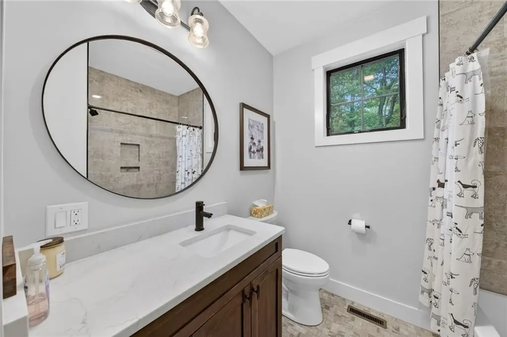 1425 Maple Valley Road Coventry RI 02816