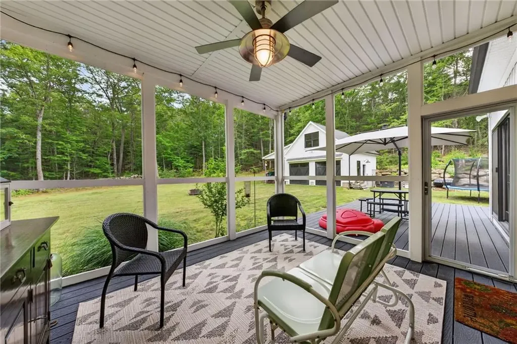 1425 Maple Valley Road Coventry RI 02816