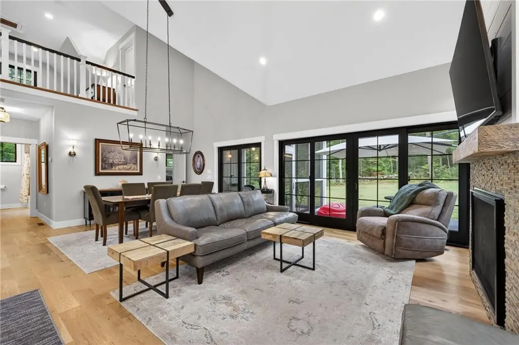 1425 Maple Valley Road Coventry RI 02816