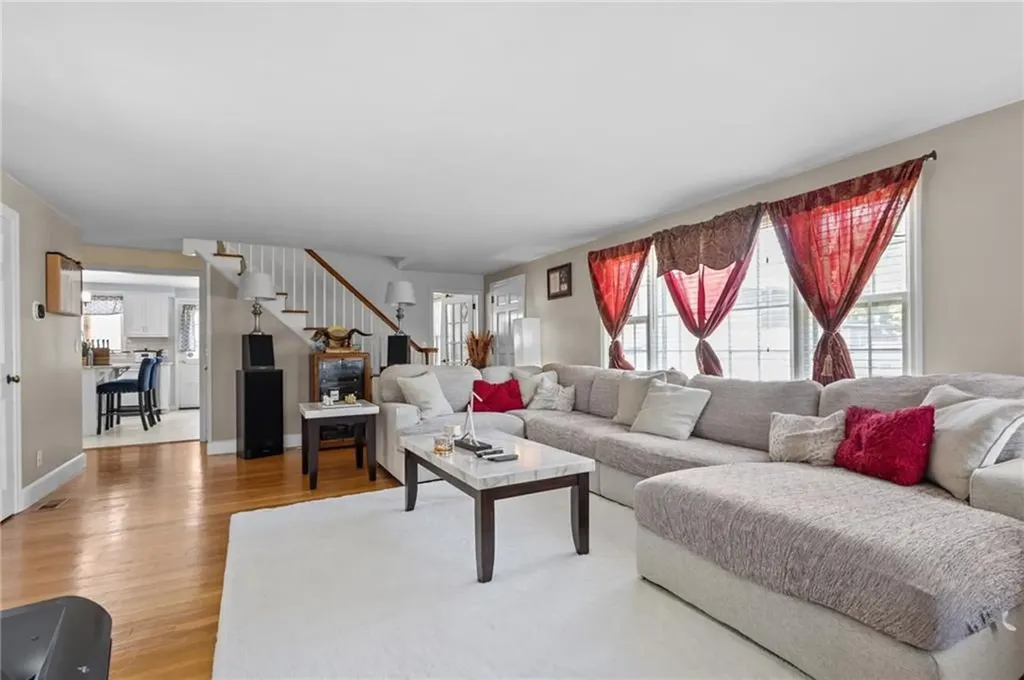 74 Youngs Avenue West Warwick RI 02893
