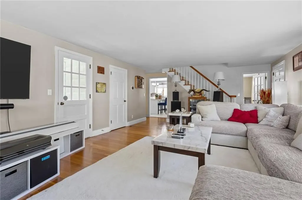 74 Youngs Avenue West Warwick RI 02893