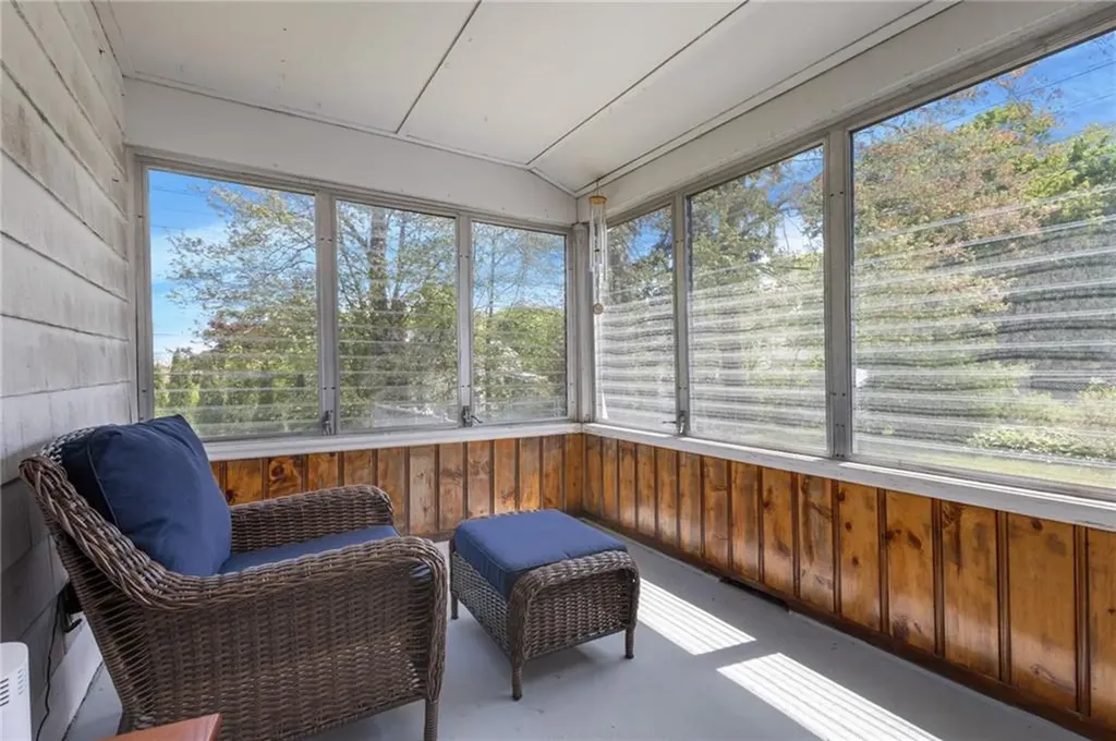 74 Youngs Avenue West Warwick RI 02893
