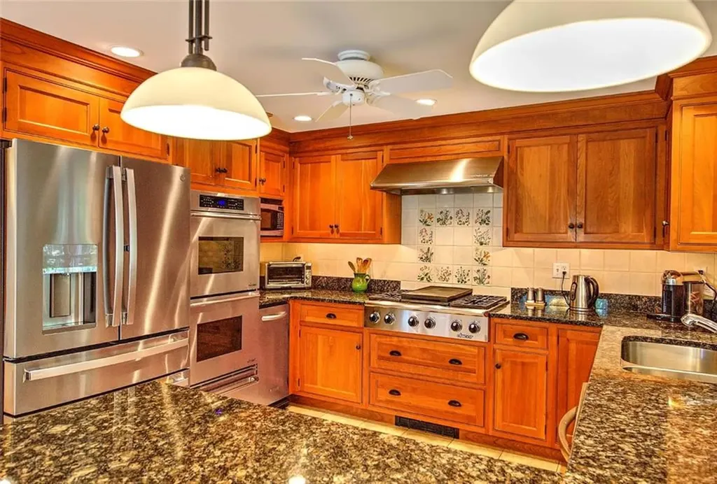 53 B Cummings Lane Westport MA 02790
