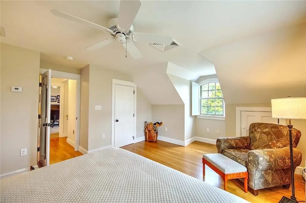 53 B Cummings Lane Westport MA 02790