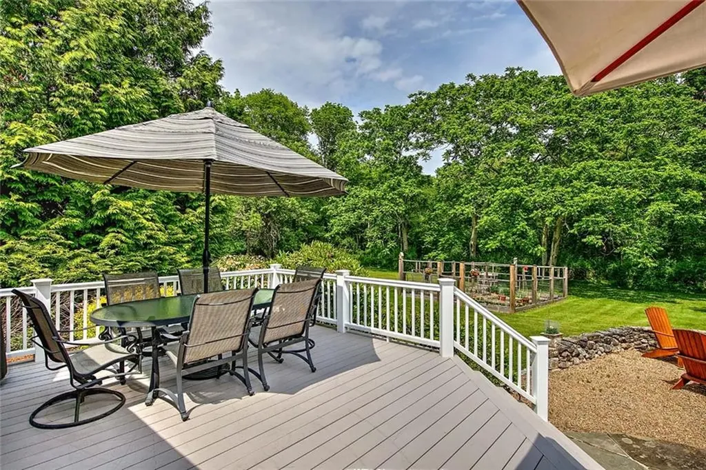 53 B Cummings Lane Westport MA 02790