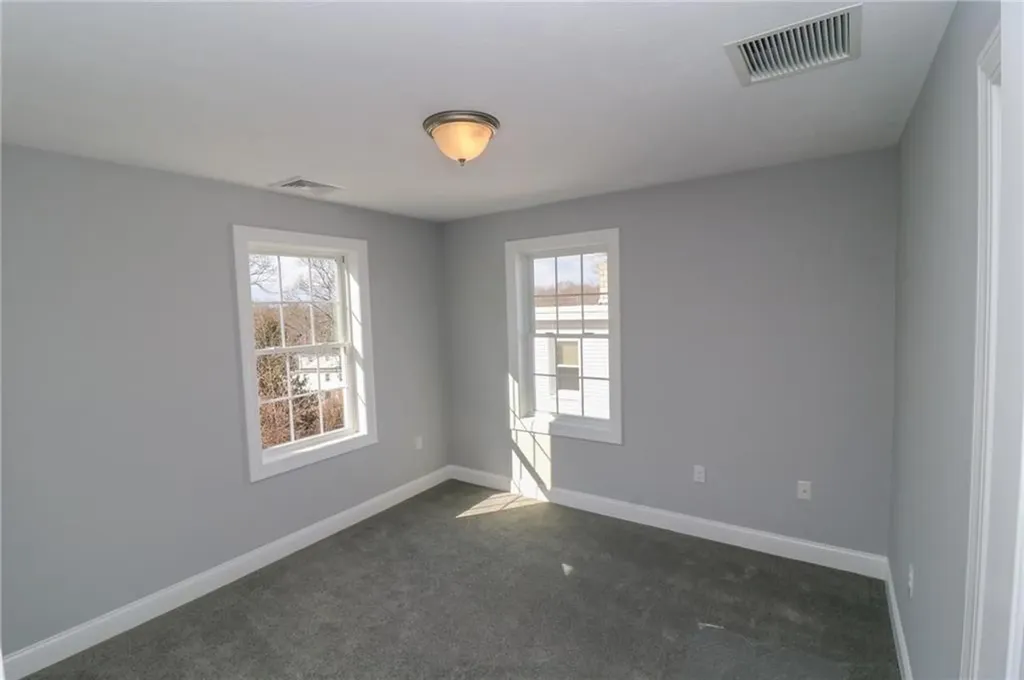 129 Mill Street Cumberland RI 02864