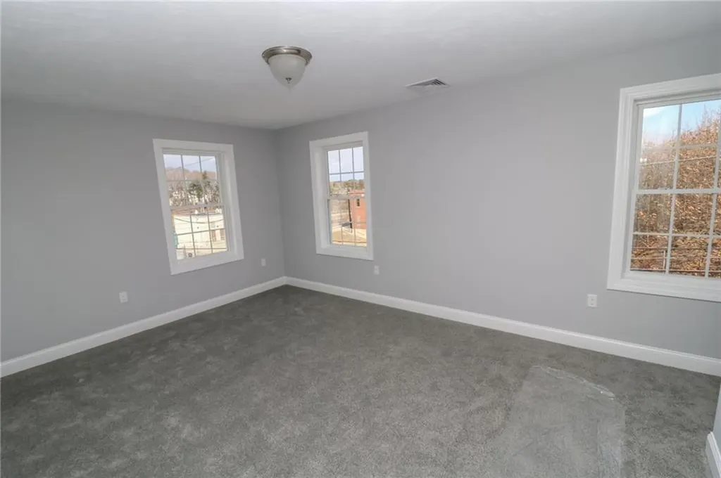 129 Mill Street Cumberland RI 02864