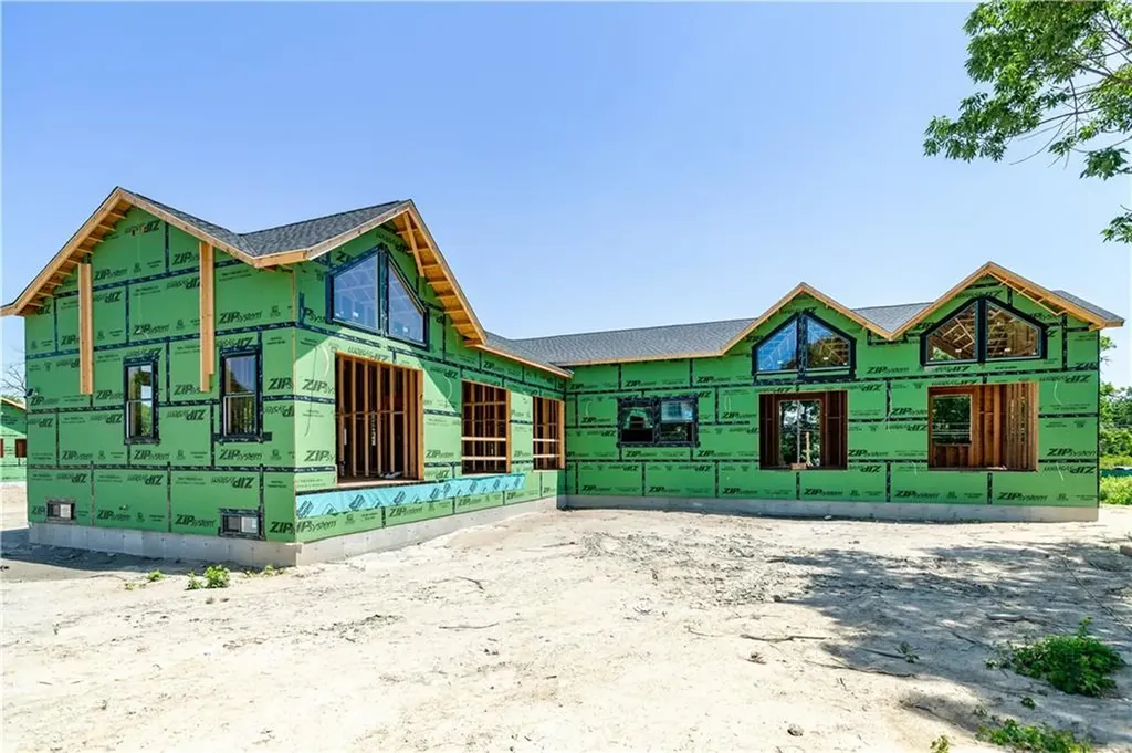 1499 Pippin Orchard Road Cranston RI 02921
