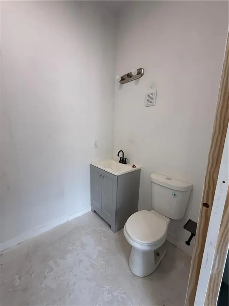 536 Smith Street Providence RI 02908