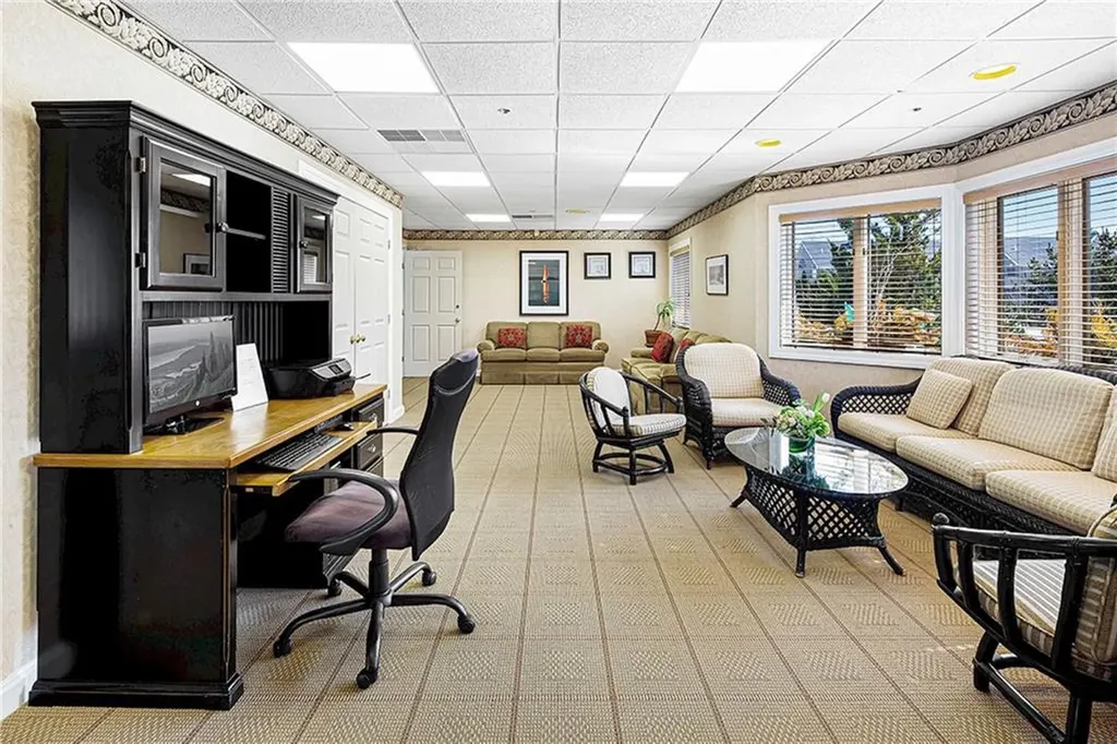 551 Thames Street Newport RI 02840