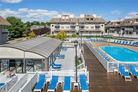 551 Thames Street Newport RI 02840