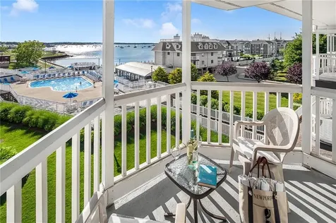 551 Thames Street Newport RI 02840
