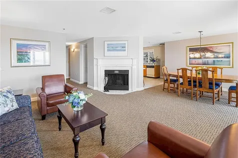 551 Thames Street Newport RI 02840