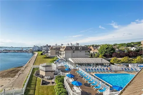 551 Thames Street Newport RI 02840