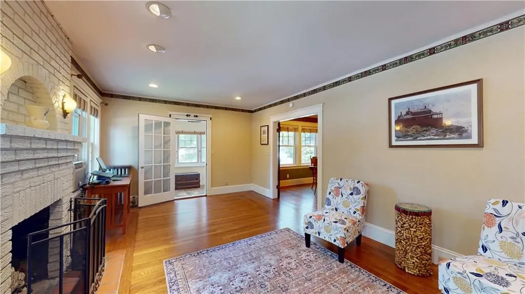 130 Grace Street Cranston RI 02910