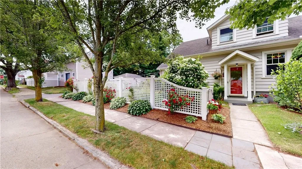 130 Grace Street Cranston RI 02910