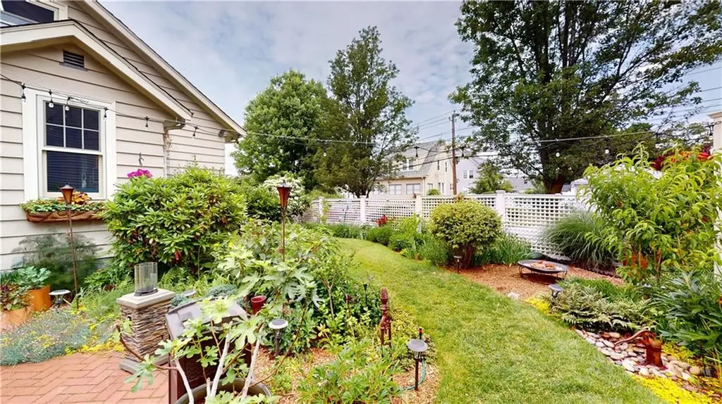 130 Grace Street Cranston RI 02910
