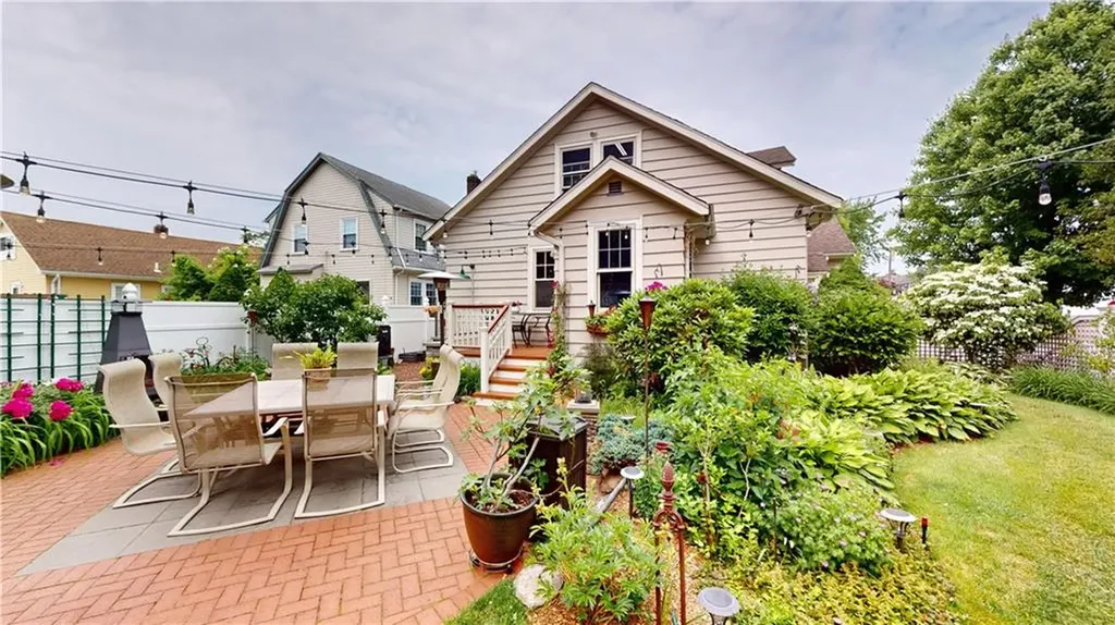 130 Grace Street Cranston RI 02910