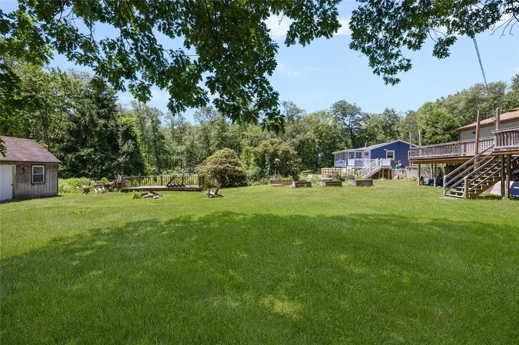 456 Rockland Road Scituate RI 02857