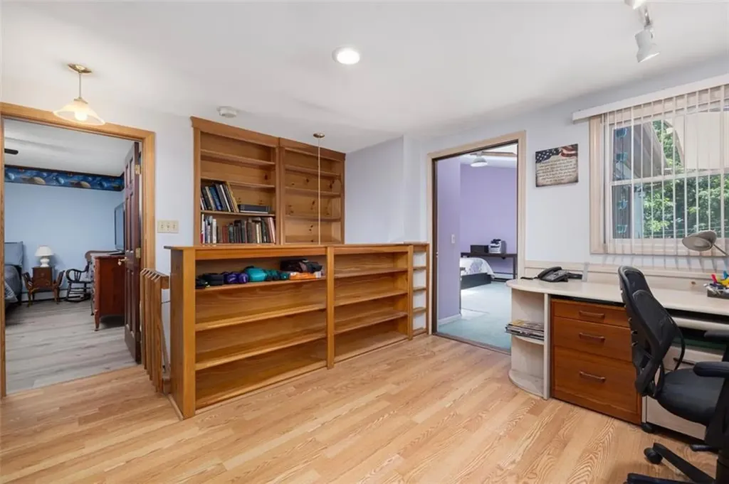 456 Rockland Road Scituate RI 02857
