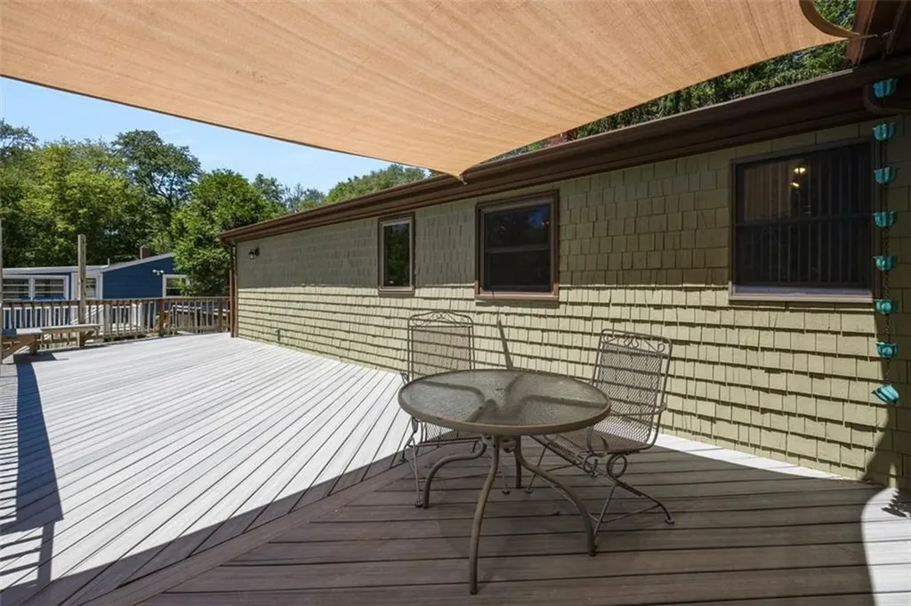 456 Rockland Road Scituate RI 02857