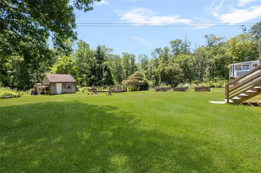 456 Rockland Road Scituate RI 02857