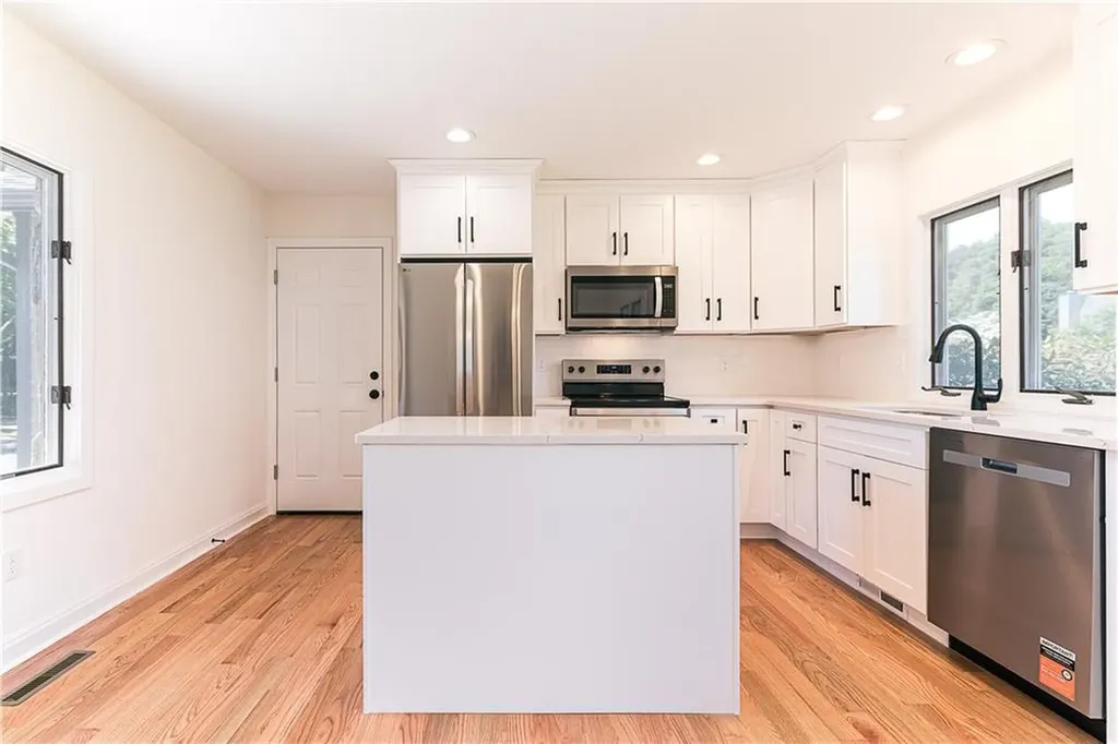 260 Sweet Allen Farm Road South Kingstown RI 02879