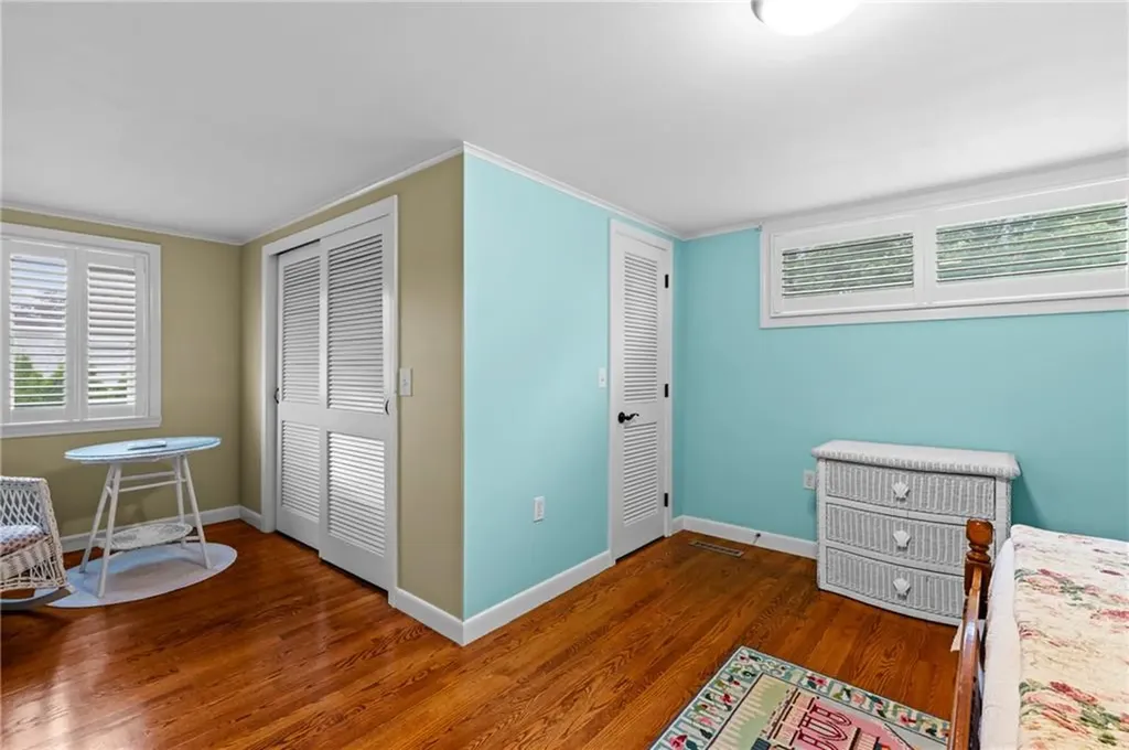 2 Redwood Court Warren RI 02885