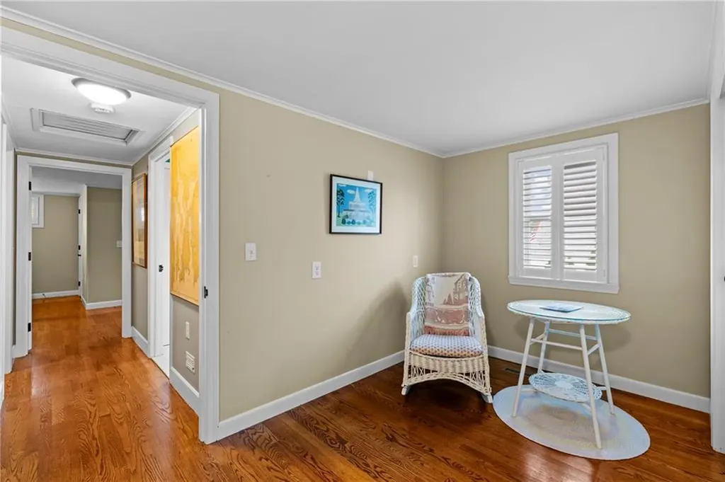 2 Redwood Court Warren RI 02885
