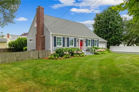 2 Redwood Court Warren RI 02885