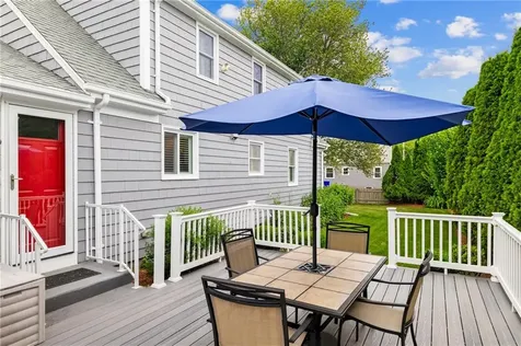 2 Redwood Court Warren RI 02885