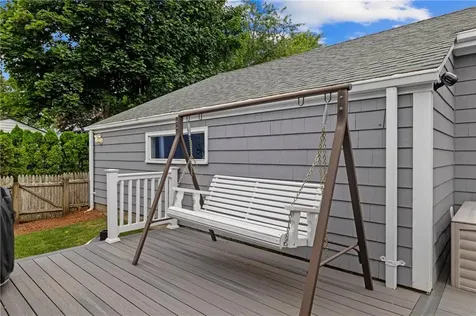 2 Redwood Court Warren RI 02885