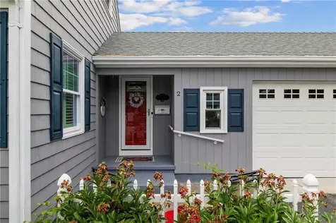 2 Redwood Court Warren RI 02885