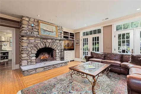 170 Lloyd Road North Kingstown RI 02874