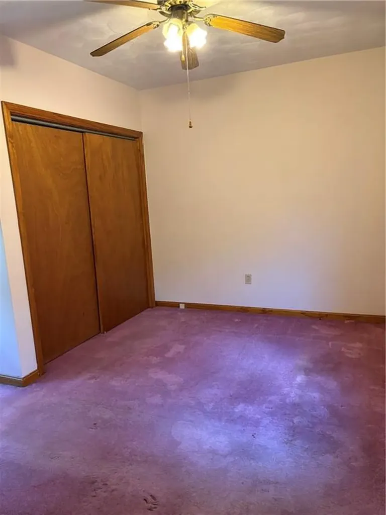 52 Kenway Avenue Warwick RI 02889